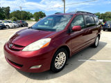 Used 2009 Toyota Sienna XLE image 2