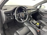 Certified 2022 Porsche Macan image 4