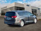 Used 2018 Chrysler Pacifica Touring-L Plus w/ Tire & Wheel Group image 5
