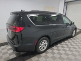 Used 2022 Chrysler Pacifica Touring-L image 4