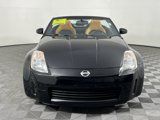 Used 2005 Nissan 350Z Grand Touring image 2