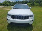 Used 2020 Jeep Grand Cherokee Laredo w/ Laredo X Package image 2
