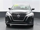 Used 2021 Nissan Kicks SV image 3