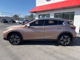 Used 2018 INFINITI QX30 Premium w/ Navigation Package image 3
