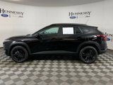 Used 2025 Chevrolet Trax ACTIV w/ Sunroof Package image 3