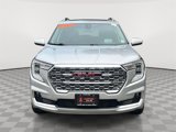 Used 2022 GMC Terrain Denali w/ Denali Premium Package image 2