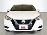 Used 2020 Nissan Versa SV image 2