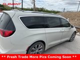 Used 2019 Chrysler Pacifica Limited w/ Tire & Wheel Group image 2