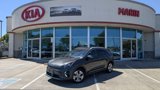 Used 2022 Kia Niro EX image 2