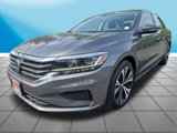 Certified 2021 Volkswagen Passat 2.0T SE image 1