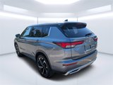 Used 2022 Mitsubishi Outlander SE image 5