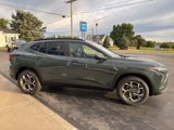 New 2025 Chevrolet Trax LT w/ LT Convenience Package image 3