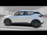 Used 2022 Nissan Kicks SV image 2