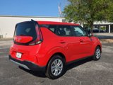 Used 2024 Kia Soul LX image 4