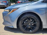 Used 2021 Toyota Corolla LE image 5