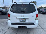Used 2008 Nissan Pathfinder LE image 4
