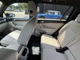 Used 2022 Volkswagen Tiguan SEL R-Line image 3