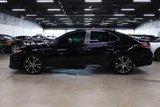 Used 2019 Toyota Camry L image 2