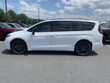 New 2024 Chrysler Pacifica Limited w/ S Appearance Package image 2