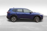 Used 2022 Nissan Rogue SV image 4