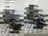 Used 2019 Dodge Journey SE w/ Blacktop Package image 2