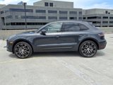 Used 2022 Porsche Macan image 2