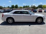 Used 2010 Chrysler 300 Touring image 5