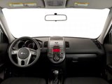 Used 2010 Kia Soul + image 5