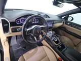 Certified 2023 Porsche Cayenne Platinum Edition image 4