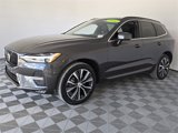 Certified 2022 Volvo XC60 B5 Momentum image 4