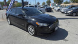Used 2017 Ford Fusion SE image 3