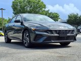New 2025 Hyundai Elantra SEL image 2
