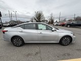 Used 2023 Nissan Altima 2.5 SV image 2