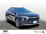Used 2024 Chevrolet Trax LT w/ Driver Confidence Package image 3