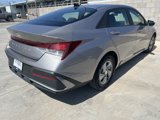 Used 2024 Hyundai Elantra SE image 5