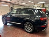 Used 2018 Audi Q7 3.0T Prestige image 2