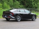 New 2025 Kia K4 LXS image 3