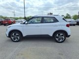 Used 2023 Hyundai Venue SEL image 3
