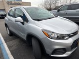 Used 2022 Chevrolet Trax LS image 2