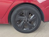 Used 2022 Hyundai Elantra SEL w/ Convenience Package image 2