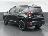 Used 2017 Jeep Renegade Altitude image 5