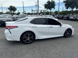 Used 2019 Toyota Camry SE image 2