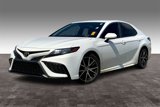Used 2021 Toyota Camry SE image 2