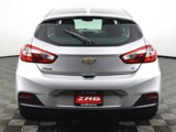 Used 2017 Chevrolet Cruze LT image 4