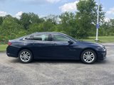 Used 2017 Chevrolet Malibu LT image 2