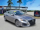 Used 2023 Nissan Altima 2.5 SV image 1