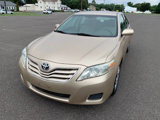 Used 2010 Toyota Camry LE image 4