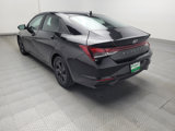 Used 2021 Hyundai Elantra SEL image 5