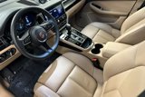 Used 2024 Porsche Macan image 4