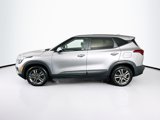 Used 2022 Kia Seltos LX image 4